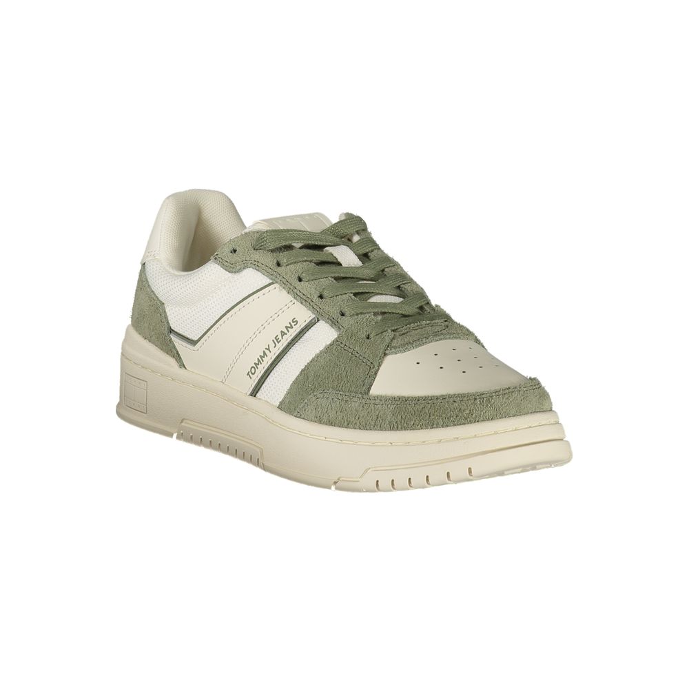 Tommy Hilfiger White Leather Men Sneaker with green accents, showcasing sporty sophistication and comfort in casual design.