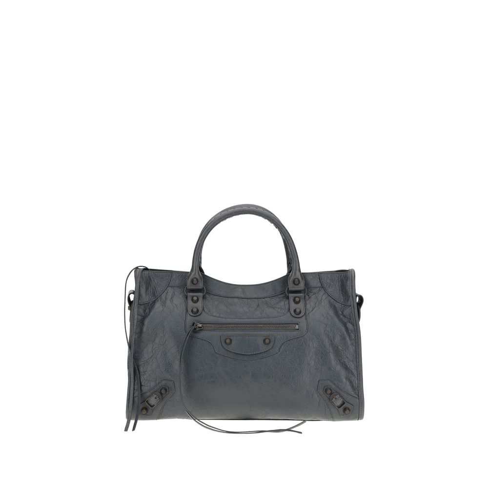 Front view with bag zipped and handles upright.