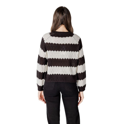 Jacqueline De Yong Black And White Marabou Sweatshirt
