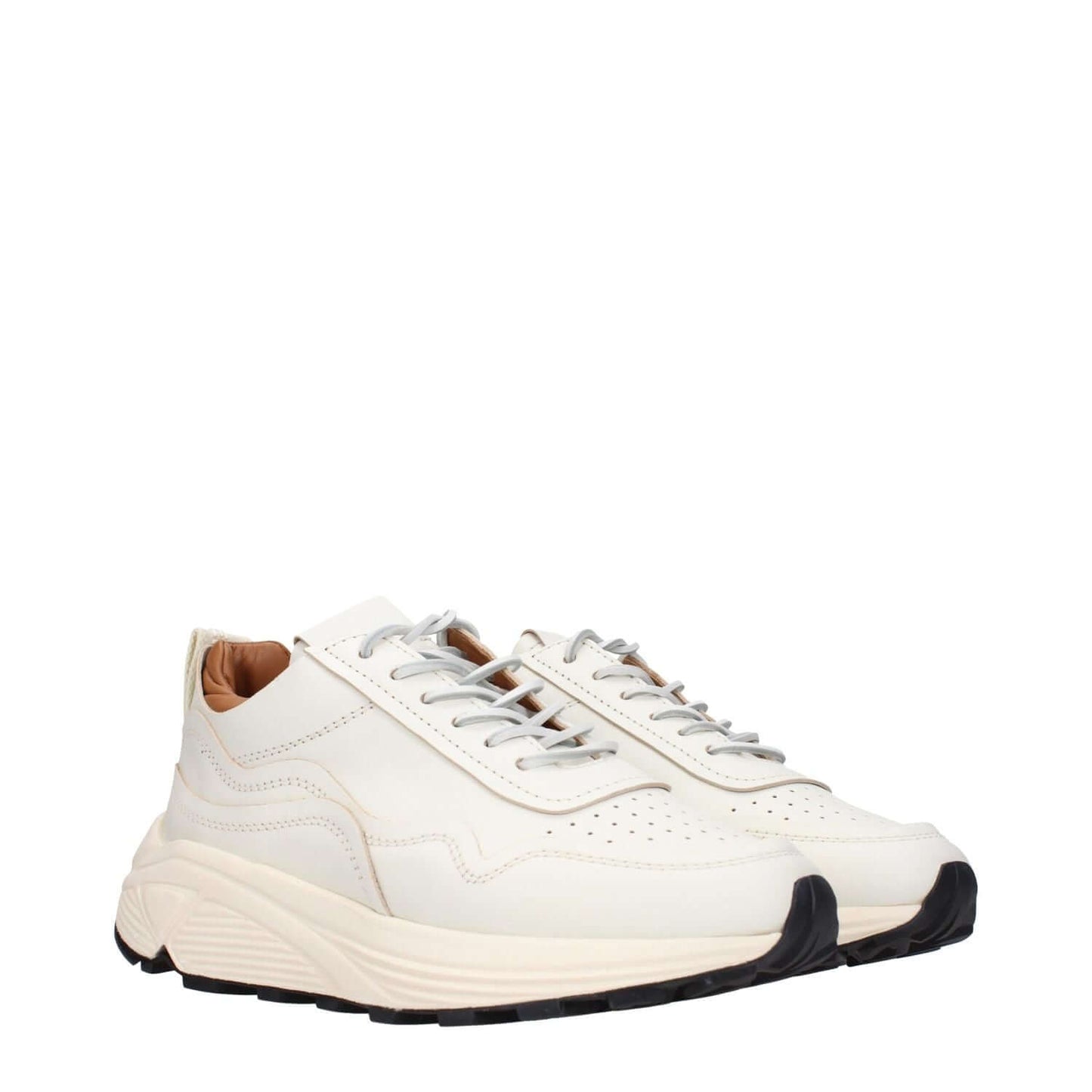 Buttero White Leather Low Top Sneakers with lace-up closure, featuring a front and back logo in a casual style. MPN: B10050ROUSUG02.