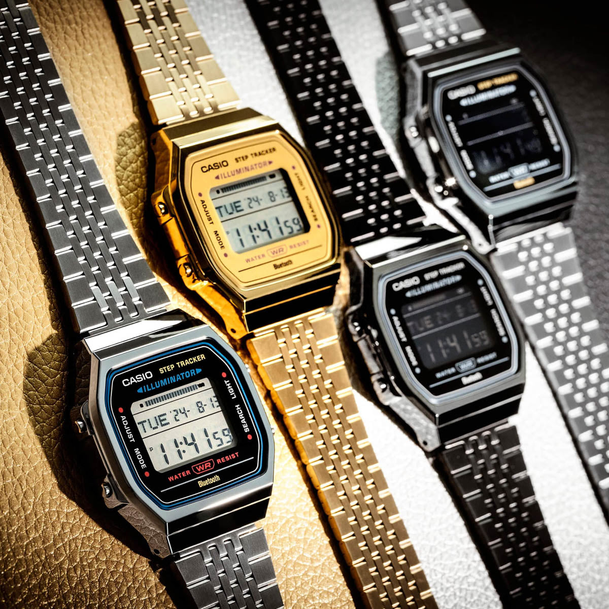 CASIO VINTAGE Mod. BLUETOOTH® SMARTPHONE LINK - SILVER - built-in accelerometer senses body movements + steps counter