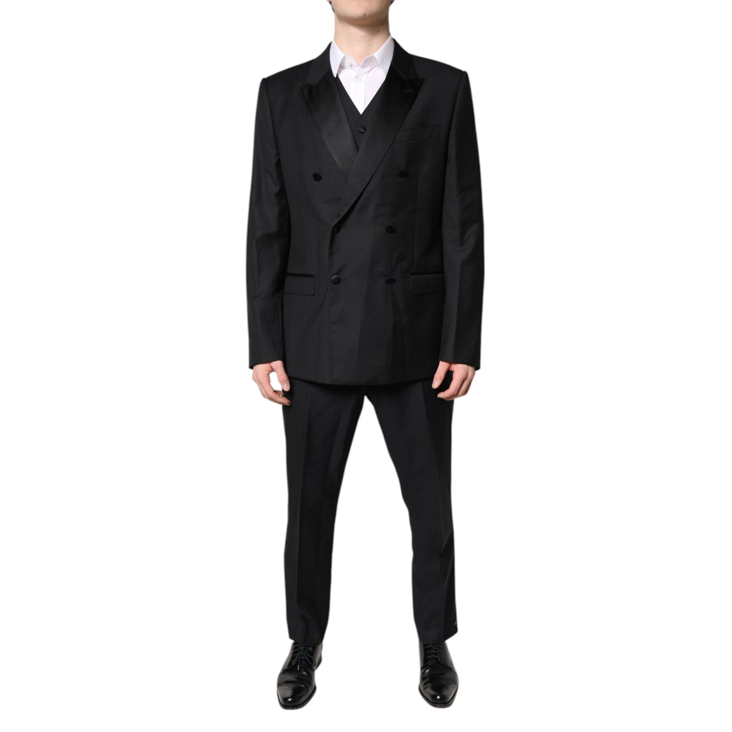 Front view with bag zipped and handles upright.