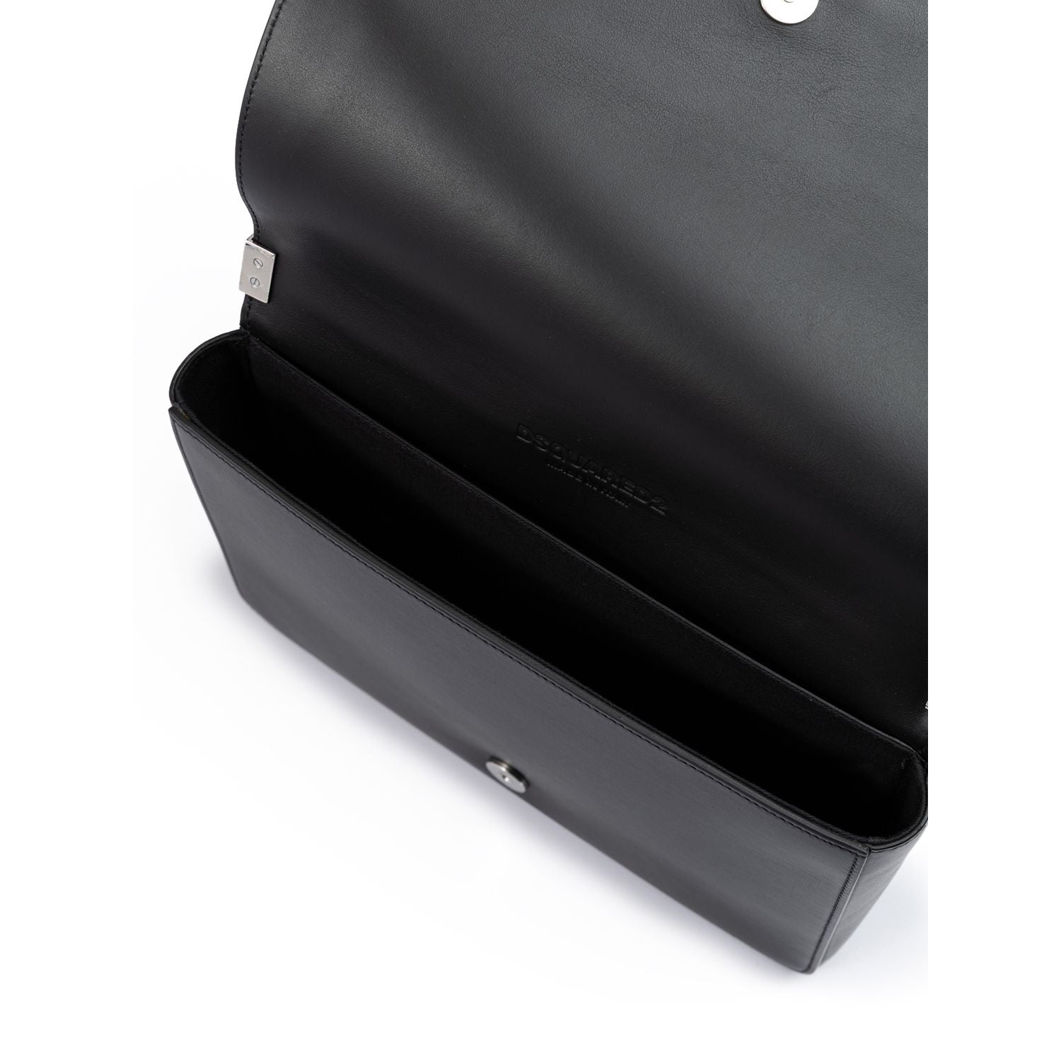 Front view with bag zipped and handles upright.