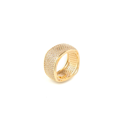 Gold ring from GUESS JEWELS JEWELRY Mod. JUBR04674JWYG58 with intricate detailing.