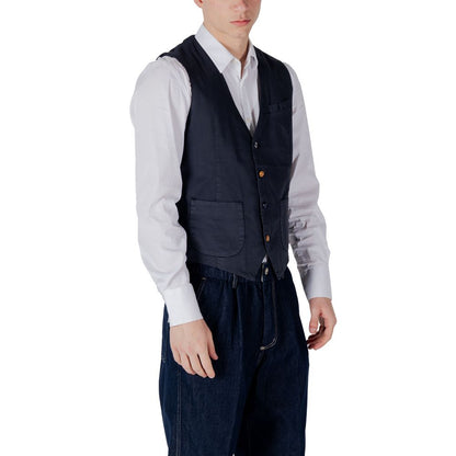 Man wearing Gianni Lupo Blue Cotton Waistcoat with white shirt and blue jeans, showcasing a casual and refined style.