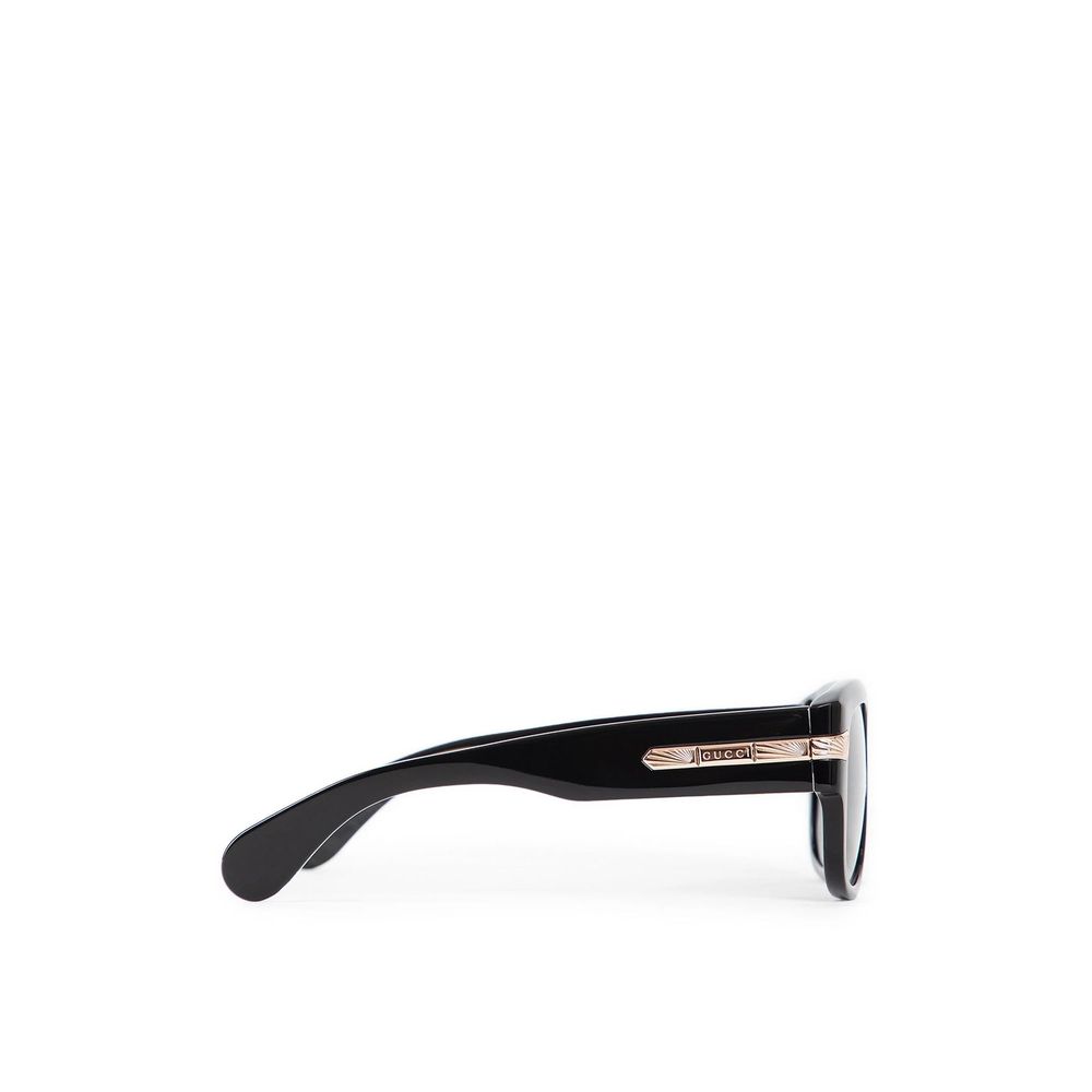 Side view of Gucci Black Acetate Sunglasses with shiny black frame and 100% UVA/UVB protection, made in Japan, for men.