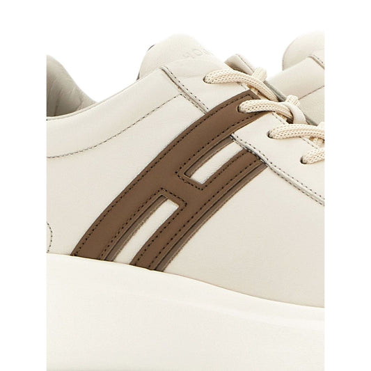 Hogan Pre Sneakers Hogan H580 with light beige leather, front lace-up, chunky rubber sole, and contrasting heel counter