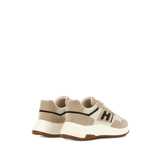 Hogan Pre Sneakers Hogan Hi-Fi in light beige with lace-up fastening, memory foam insole, and perforated detailing. Hyperlight leather sneakers.