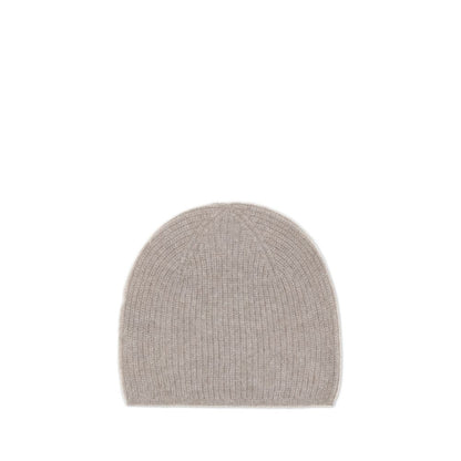 Loulou De Saison Beige Cashmere Beanie with ribbed texture, providing warmth and style for winter.