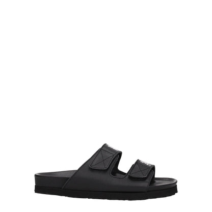 Palm Angels Black Leather Flat Sandals with front logo and strap closure, casual style, featuring a low rubber sole, MPN PWIH010LEA0011001.