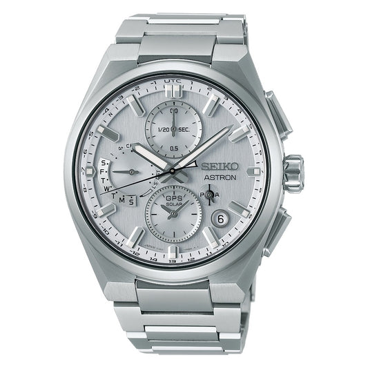 SEIKO ASTRON Mod. SOLAR GPS titanium wristwatch with solar movement and sapphire dial, multifunction and water resistant up to 10 ATM.