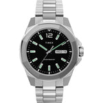 TIMEX Mod. ESSEX AVENUE wristwatch, 44mm stainless steel case, silver bracelet, quartz movement, day & date, black dial.