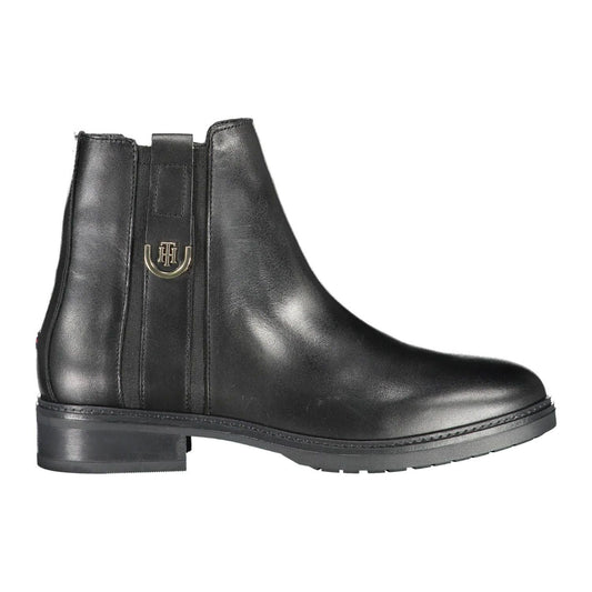 Tommy Hilfiger | Chic Ankle Boot with Contrast Detailing and Side Zip| McRichard Designer Brands   