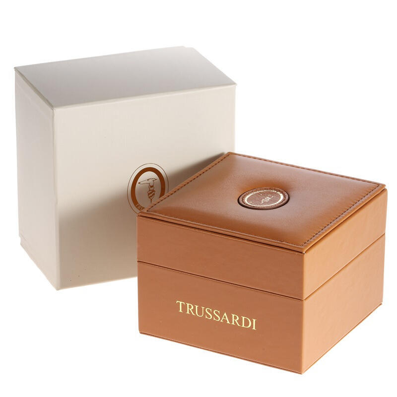 Luxury packaging for TRUSSARDI MOD. BIG featuring elegant design and branding.