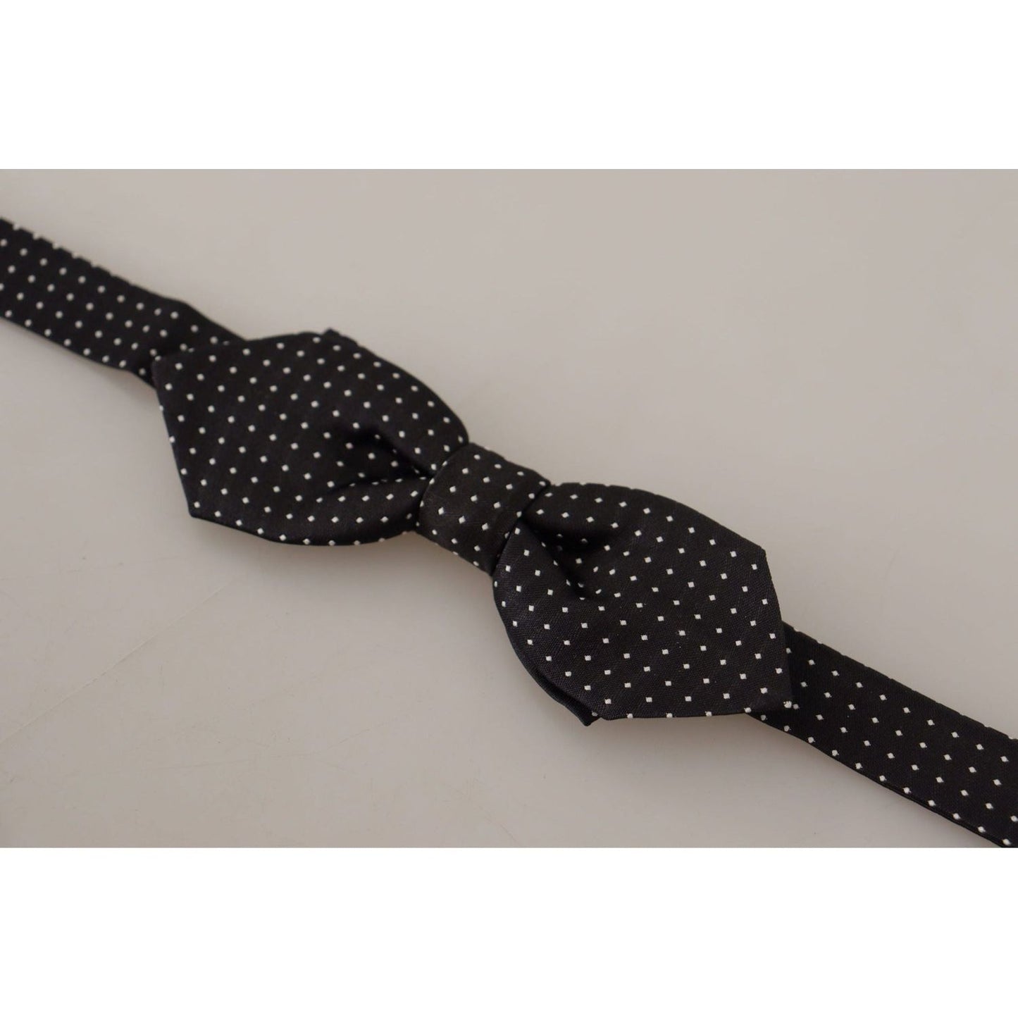 Exquisite Silk Polka Dot Bow Tie