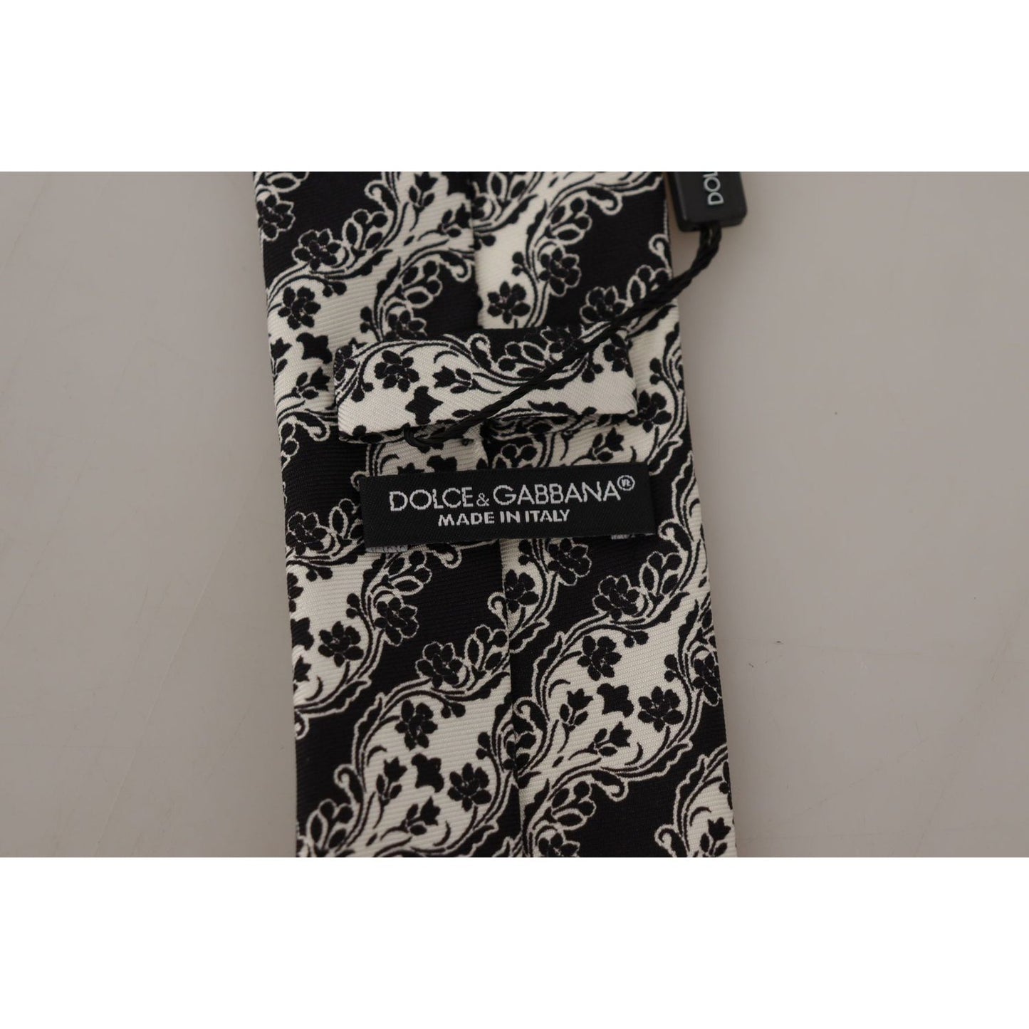 Elegant Floral Print Silk Bow Tie