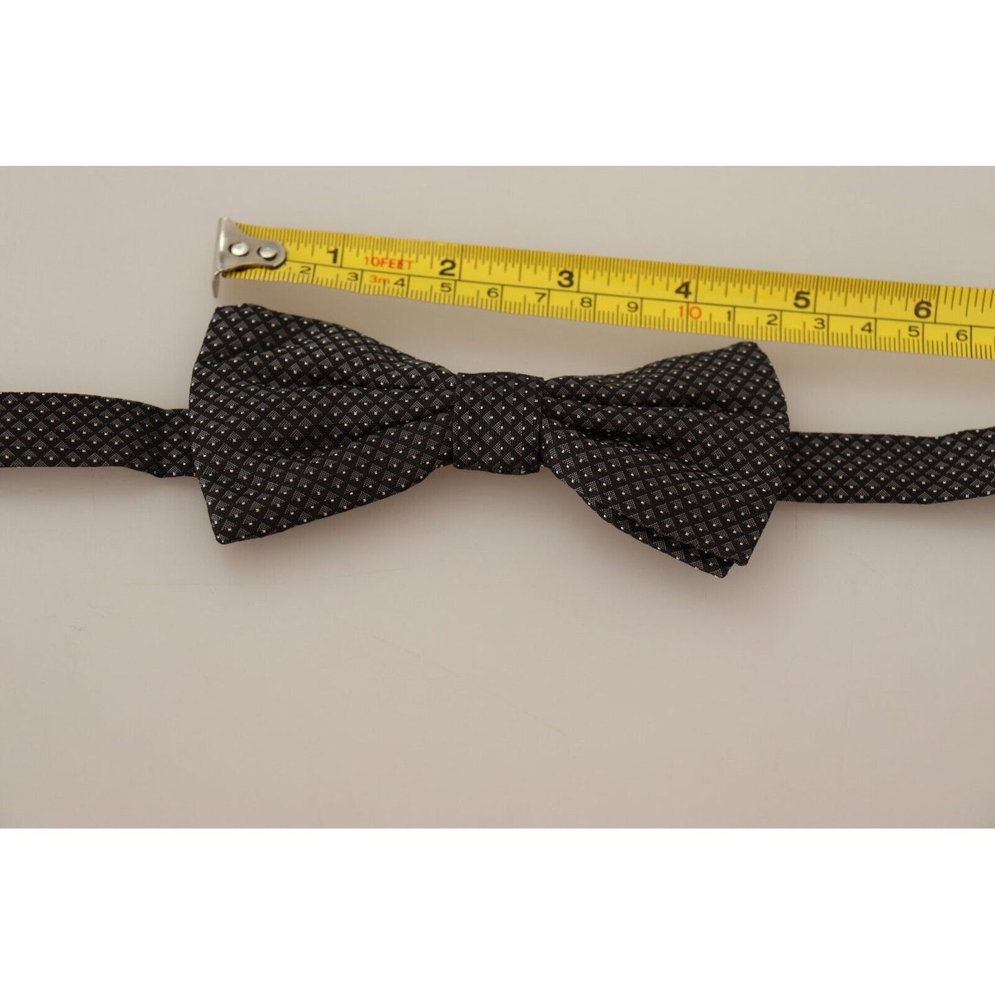 Elegant Silk Patterned Bow Tie